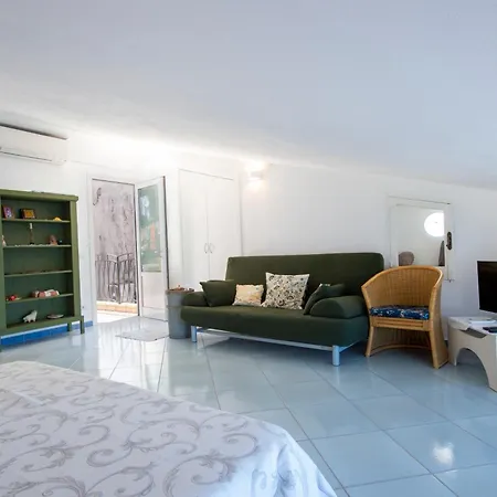 Apartment La Mansarda Praiano