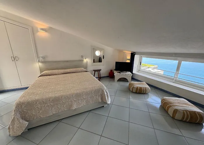 La Mansarda Apartment *