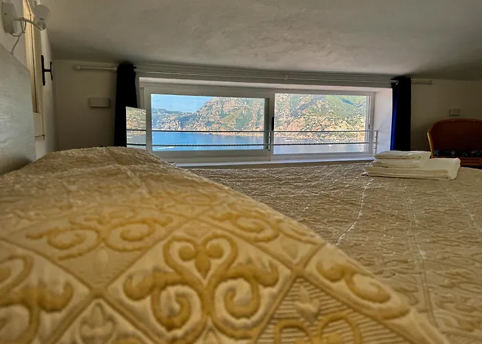 La Mansarda Apartment